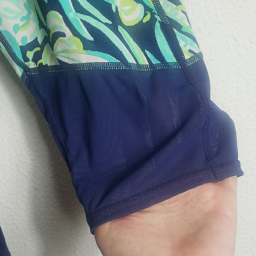 Lilly Pulitzer Luxletic 21" Thea Weekender Crop Legging Mesh Blue Green Size XL - Picture 5 of 13